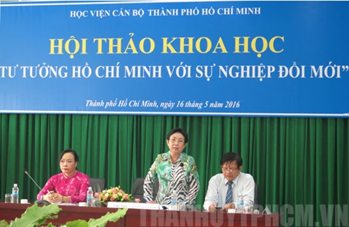 Hội thảo khoa học “Tư tưởng Hồ Chí Minh với sự nghiệp đổi mới”