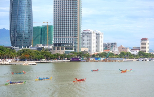 Giải đua thuyền truyền thống thành phố Đà Nẵng mở rộng tranh Cúp VTV8 năm 2016