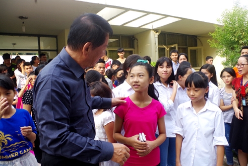 Đại sứ đặc biệt Việt Nam – Nhật Bản thăm Làng trẻ em Birla Hà Nội