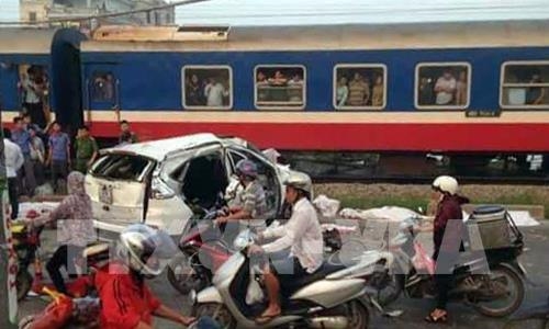 Thủ tướng yêu cầu điều tra làm rõ vụ tai nạn giao thông đặc biệt nghiêm trọng tại Hà Nội