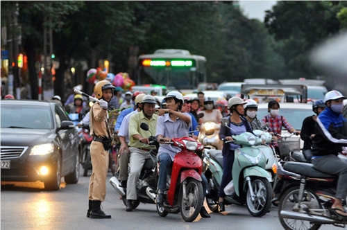 Hà Nội Đảm bảo trật tự an toàn giao thông dịp Tết Nguyên đán Đinh Dậu 2017