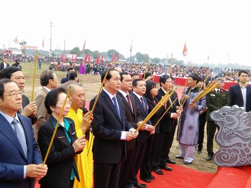 Chủ tịch nước Trần Đại Quang dự Lễ hội Tịch điền Đọi Sơn năm 2017
