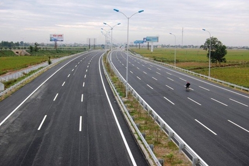 Xây dựng đường cao tốc từ Ninh Bình đến Nam Định
