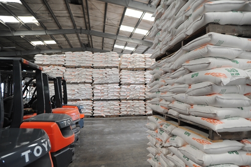 Xuất khẩu gạo 4 tháng đầu năm giảm cả về lượng và giá trị