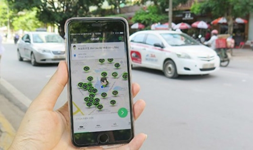 Thủ tướng trả lời chất vấn về Grab và Uber