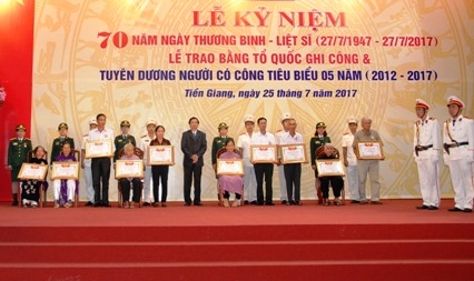 Tiền Giang trang trọng tổ chức Lễ kỷ niệm 70 năm Ngày Thương binh - Liệt sĩ