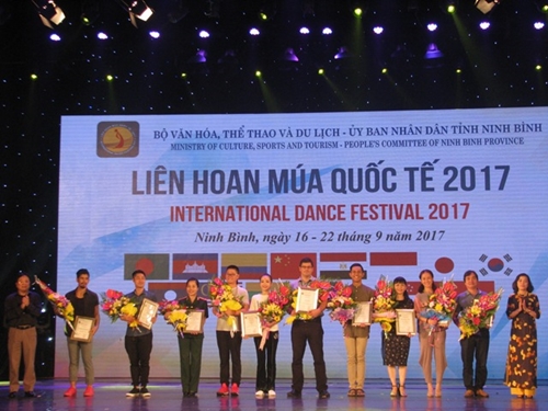 Việt Nam giành 4 huy chương Vàng, 10 huy chương Bạc tại Liên hoan múa Quốc tế 2017