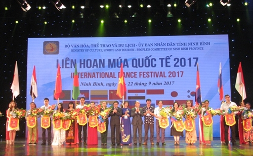 ​ Tưng bừng Lễ khai mạc “Liên hoan Múa quốc tế - 2017”
