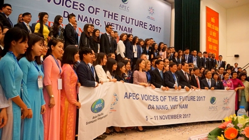 Khai mạc Diễn đàn Tiếng nói tương lai APEC 2017