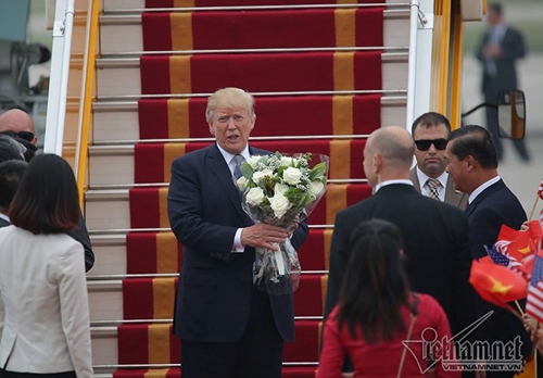 Tổng thống Hợp chúng quốc Hoa Kỳ Donald Trump kết thúc tốt đẹp chuyến thăm cấp Nhà nước Việt Nam