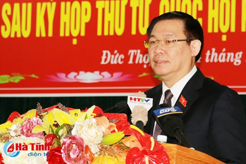 Phó Thủ tướng Vương Đình Huệ tiếp xúc cử tri tại Đức Thọ, Hà Tĩnh