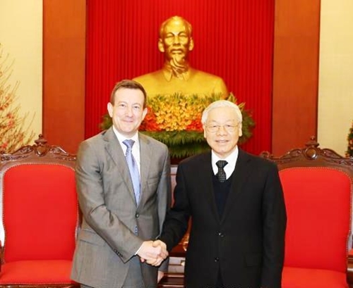 Tổng Bí thư Nguyễn Phú Trọng tiếp Đại sứ Pháp