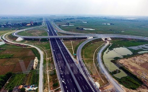 Chính phủ quyết nghị về xây dựng một số đoạn cao tốc tuyến Bắc - Nam phía Đông