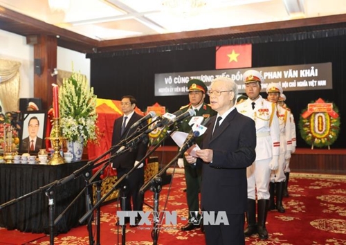 Tổng Bí thư xúc động đọc Lời điếu tiễn đưa nguyên Thủ tướng Phan Văn Khải