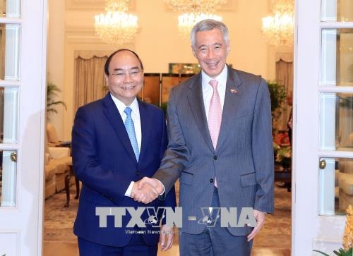 Thủ tướng Nguyễn Xuân Phúc hội đàm với Thủ tướng Singapore Lý Hiển Long