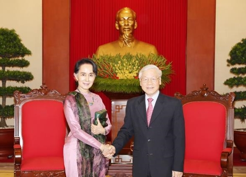 Việt Nam luôn coi trọng quan hệ hữu nghị và hợp tác nhiều mặt với Mi-an-ma
