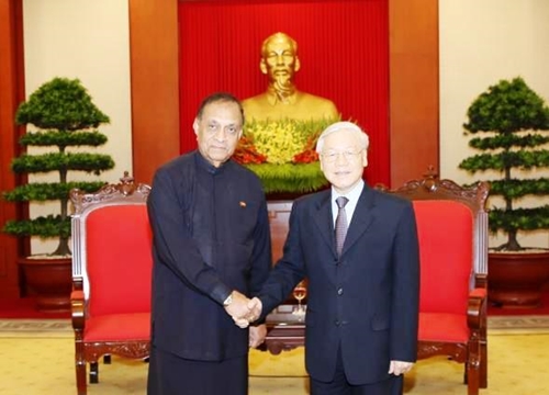 Việt Nam luôn coi trọng quan hệ hữu nghị với các chính đảng tại Xri Lan-ca
