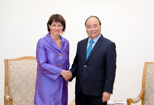 Việt Nam luôn coi trọng, tăng cường quan hệ hữu nghị với Thụy Sĩ