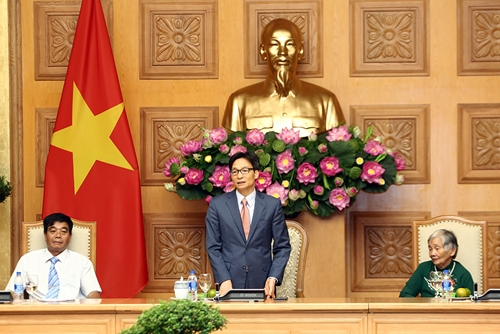 Phó Thủ tướng Vũ Đức Đam tiếp đoàn đại biểu người có công tỉnh Đắk Nông