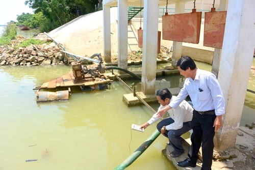 Người dân tỉnh Quảng Nam và TP Đà Nẵng bị ảnh hưởng bởi độ mặn xâm nhập cao