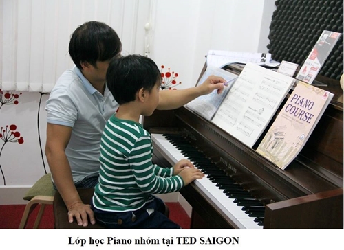 SMART PIANO CLASS Lớp học Piano thông minh