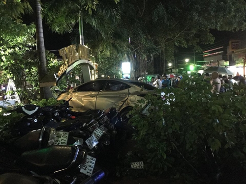 Khắc phục, xử lý vụ tai nạn giao thông nghiêm trọng tại Đắk Nông