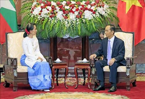 Chủ tịch nước Trần Đại Quang tiếp Cố vấn Nhà nước Mi-an-ma