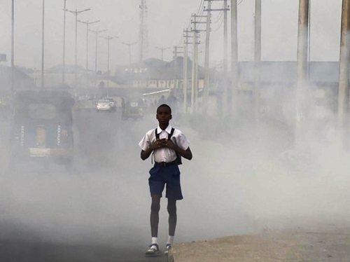 Hơn 90 trẻ em trên thế giới hít thở không khí ô nhiễm hàng ngày