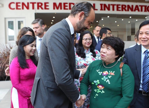 Thủ tướng Pháp dự lễ khai trương Trung tâm Y tế Pháp tại Thành phố Hồ Chí Minh