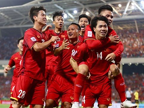 Bóng đá Việt Nam World Cup tuy xa mà gần  Báo Dân trí