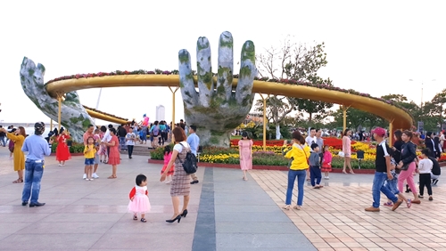 Đà Nẵng và Quảng Nam đẩy mạnh thu hút khách du lịch trong năm 2019