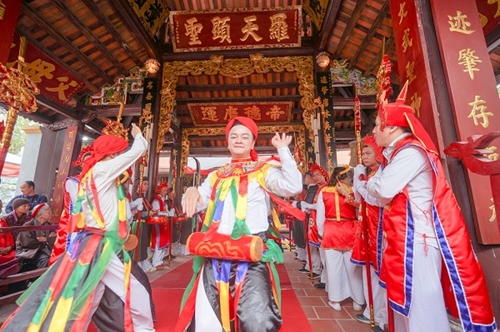 Tưng bừng lễ hội truyền thống làng Triều Khúc