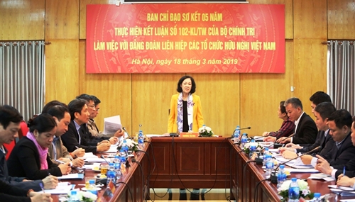 Phát huy vai trò cầu nối giữa nhân dân Việt Nam với nhân dân các nước