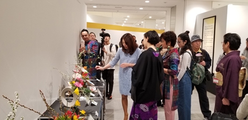 Việt Nam lần đầu tiên tham dự Triển lãm Ikebana vùng Kansai