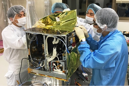 Phát huy sức mạnh tập thể chế tạo những vệ tinh Made in Vietnam