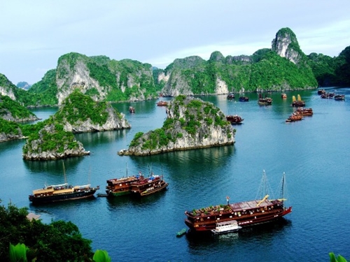 Báo chí tạo nên cú huých cho du lịch Quảng Ninh