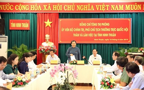 Phó Chủ tịch Thường trực Quốc hội Tòng Thị Phóng làm việc tại Ninh Thuận