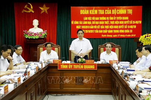 Đoàn kiểm tra của Bộ Chính trị làm việc tại Tuyên Quang