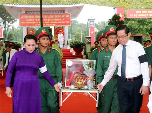 Lễ truy điệu và an táng hài cốt các liệt sĩ tại tỉnh Tây Ninh