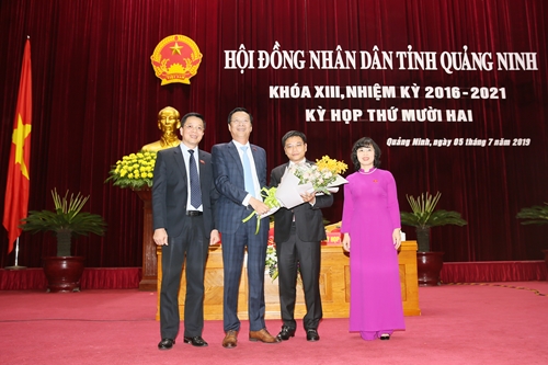 Quảng Ninh có Chủ tịch UBND và HĐND tỉnh mới