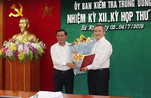 Đồng chí Trần Tiến Hưng giữ chức Phó Bí thư Tỉnh ủy Hà Tĩnh
