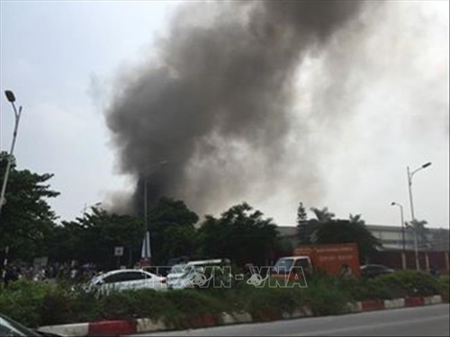 Cháy lớn tại Khu Công nghiệp Sài Đồng B, Hà Nội