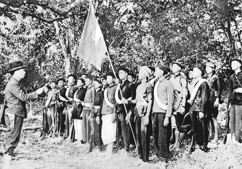 Đội Việt Nam Tuyên truyền giải phóng quân: Cùng xem hình ảnh của những người được tôn vinh là Đội Việt Nam Tuyên truyền giải phóng quân, những chiến sĩ đã lập nên kỳ tích trong Cuộc cách mạng tháng 8 năm