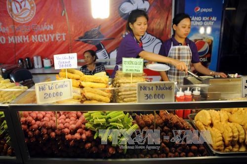 Việt Nam lọt tốp 5 về thức ăn đường phố ngon nhất thế giới