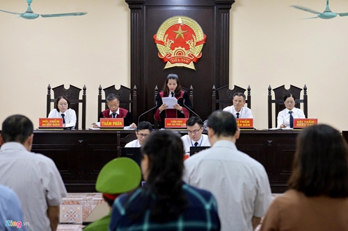 Tuyên án 5 bị cáo vụ gian lận điểm thi tại Hà Giang