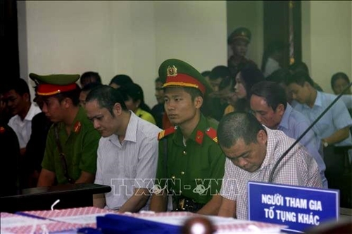 Mở lại phiên tòa xét xử sơ thẩm vụ gian lận thi cử ở Hà Giang