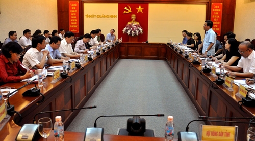 Vietnam Fatherland Front Central Committee supervises election in Quang Ninh