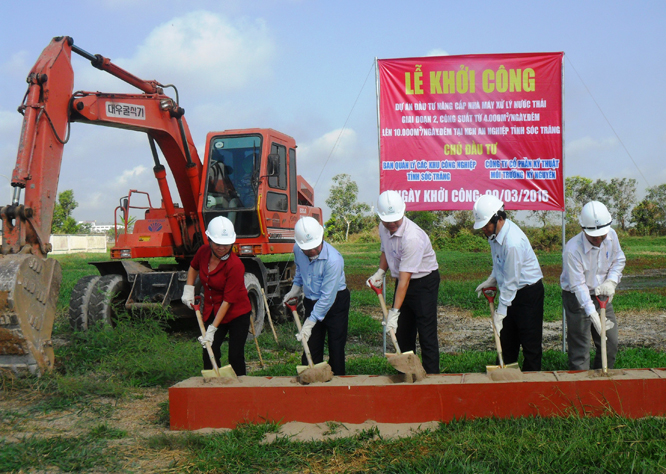 Soc Trang province puts into use high capacity waste water treatment plant