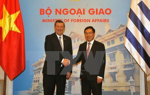 Vietnam, Uruguay to set up joint committee on trade cooperation