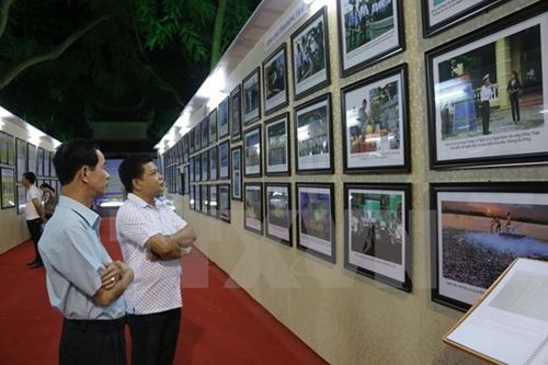 Exhibition on Hoang Sa and Truong Sa in Kon Tum